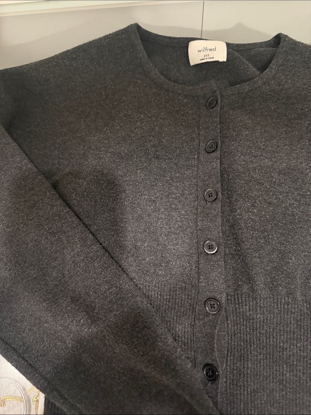 Aritzia Wilfred Golightly Wonder Yarn Cardigan Dark Grey XXS - Picture 9 of 10